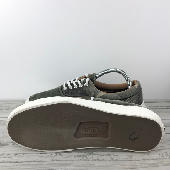 VANS - Picture 2 of 6